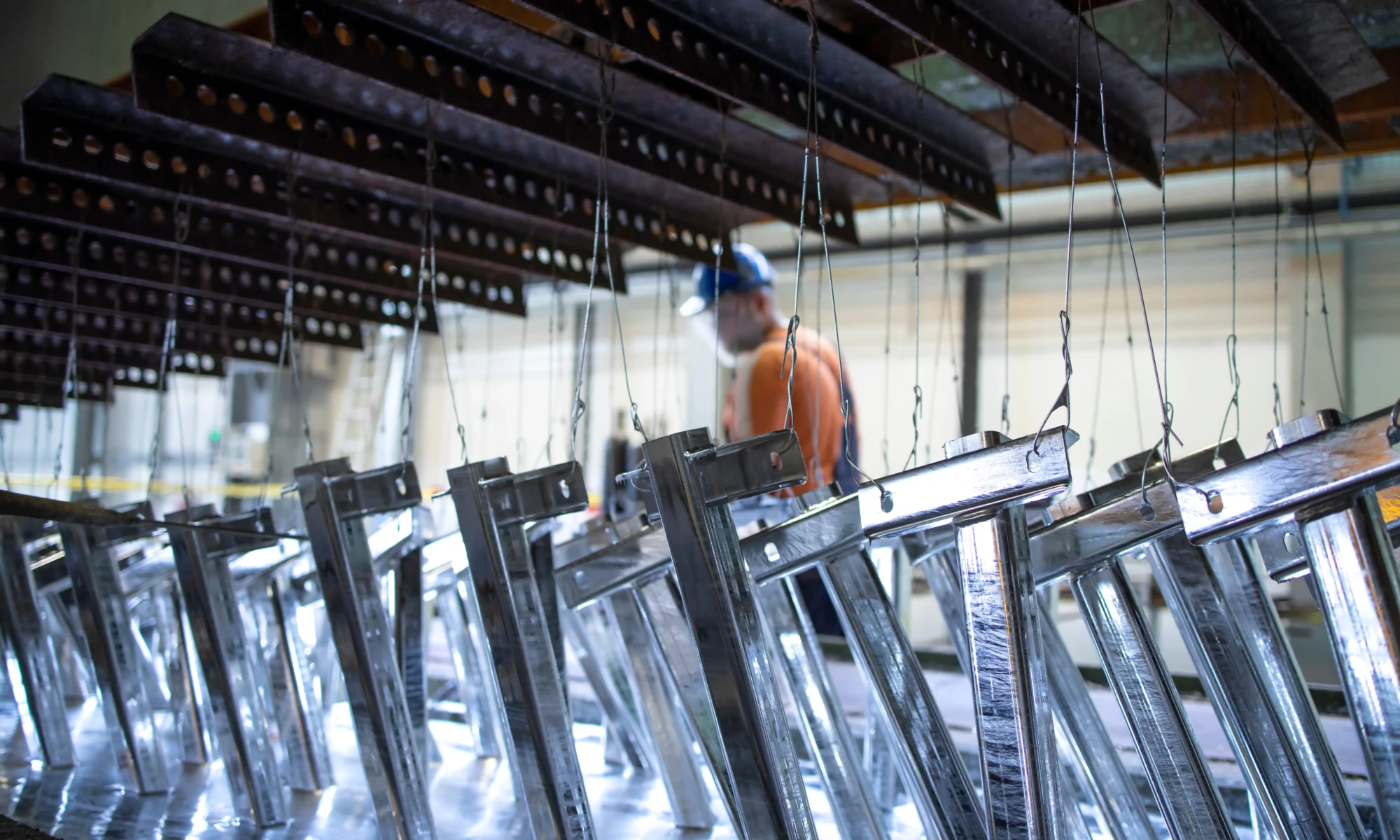 Bannière de reprise des activités mode, crème et brun, format paysage (5)