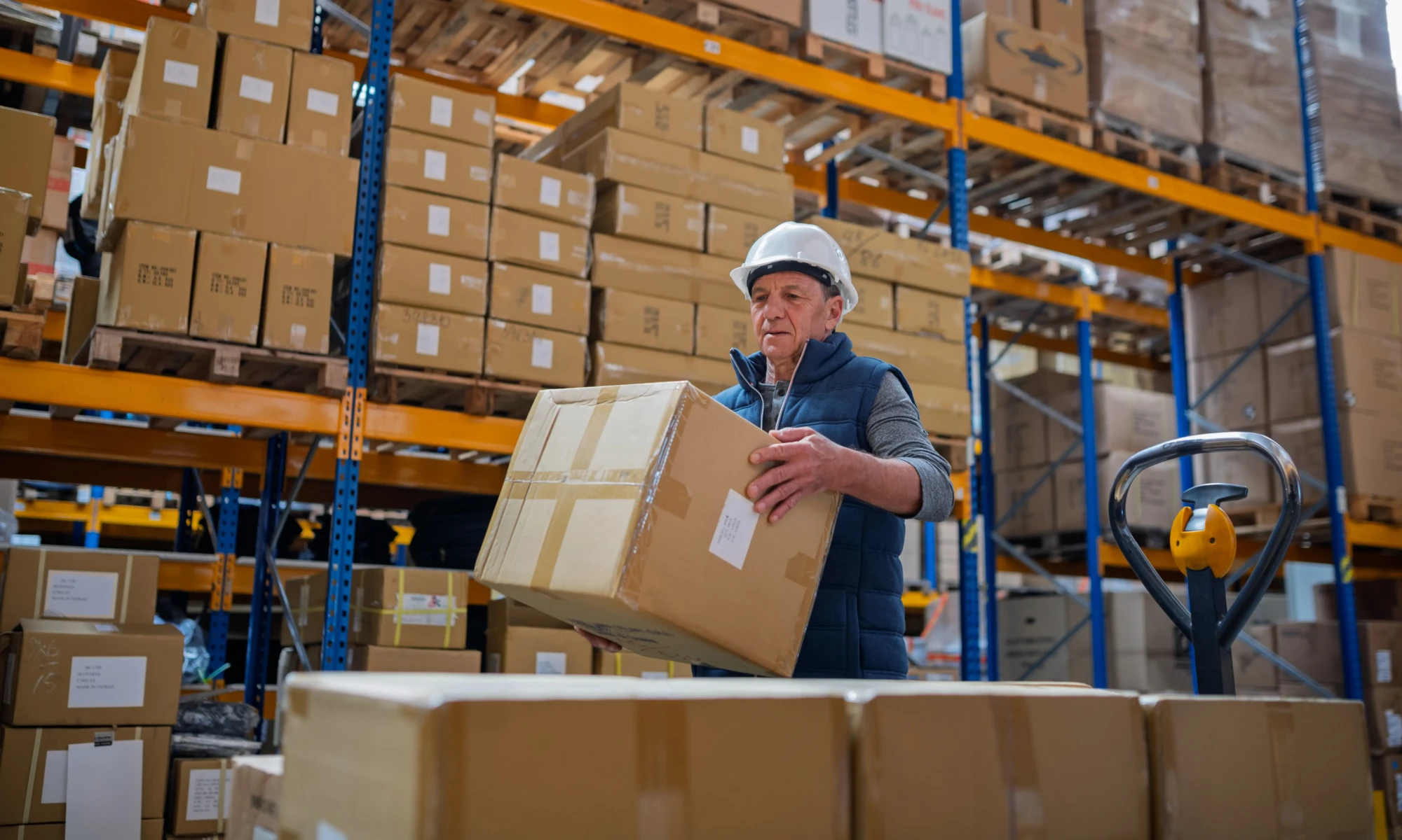 Bannière de reprise des activités mode, crème et brun, format paysage (6)